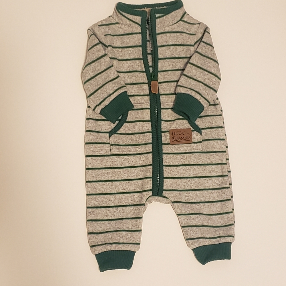 Carter's NB Onsie